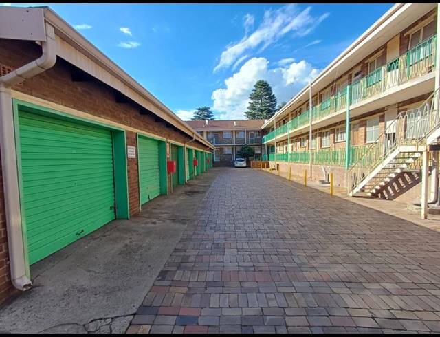 1 BEDROOM APARTMENT FOR SALE IN VANDERBIJLPARK CW 3